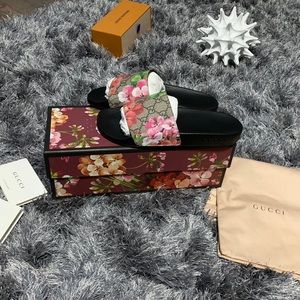 Gucci floral slides